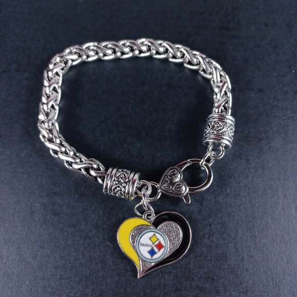 Pittsburgh Steelers NFL Charm Bracelet and Earrings Football Fan Jewelry Set - Picture 3 of 7